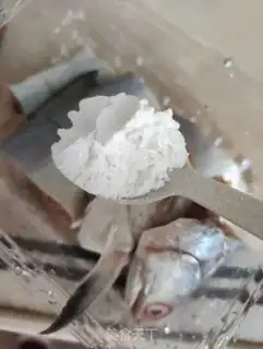 Make Fried horsefish step 2