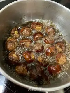 Make Cinnamon with sugar and chestnuts step 3
