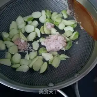Make Meat melons and chicks step 5