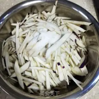 Make Pork eggplant dumplings step 2