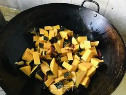 Make Pumpkin step 5