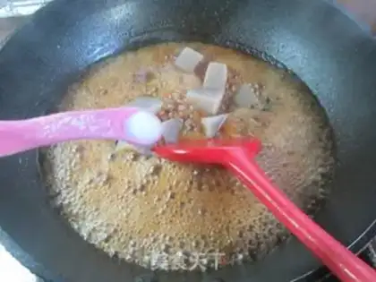Make Potato-cracked duck step 9