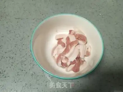 Make Dry bean horns step 1