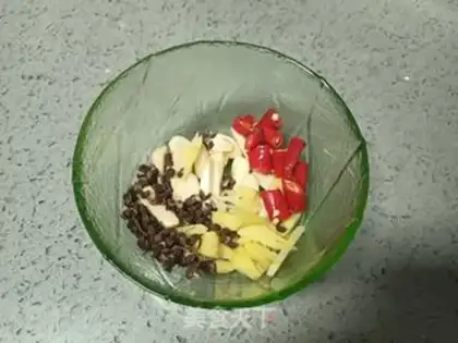 Make Dry bean horns step 2