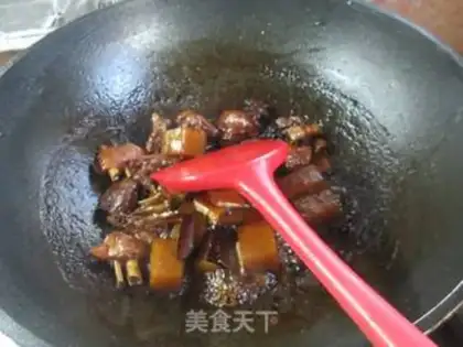 Make Potato-cracked duck step 12