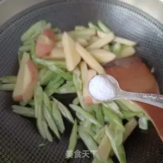 Make Chicken wings dry the beans step 3