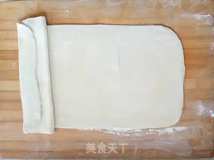 Make Oil and salt rolls step 4