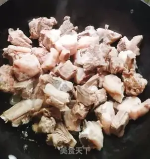 Make Red lamb chops step 1