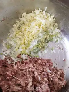 Make Pork onions for wheat step 3