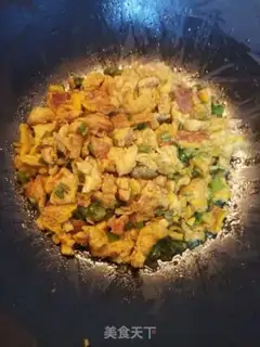 Make Chili fried eggs step 5