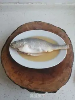 Make Jealousy yellowfish step 1