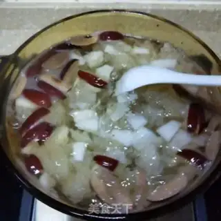 Make Silver Ear Lily Sydney soup step 6