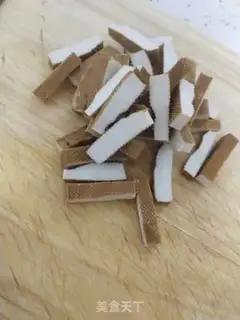 Make Soy-dry, fried celery step 0