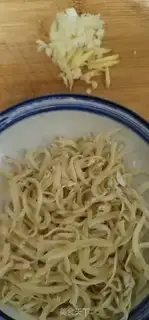 Make Cinnamon and silverfish step 0