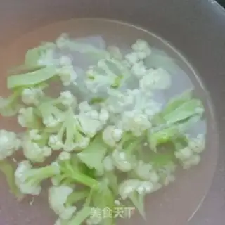 Make Garlic broccoli step 3