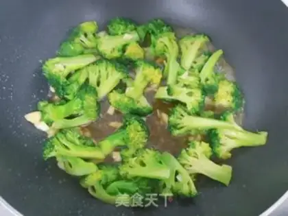 Make Garlic blue flowers step 5