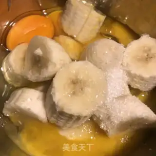 Make Banana omelet step 0