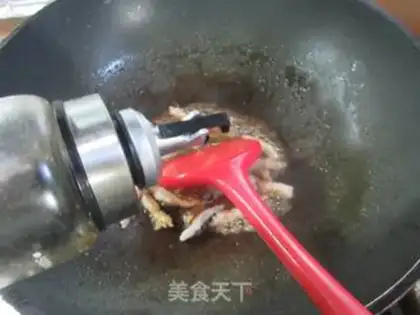 Make Scrambled meat chops step 4