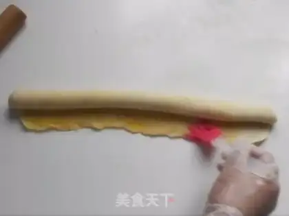 Make Shrimp mooncake step 8