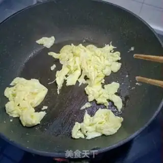 Make Eggs and pickles step 6
