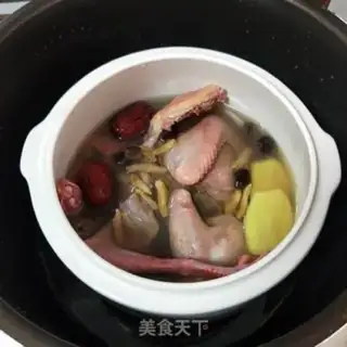 Make Red gin pigeon soup step 6