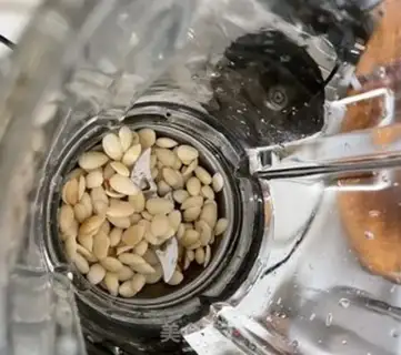 Make Red-tree almond milk step 2