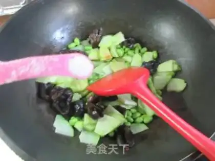 Make ♪ Black-muck-ear-mud-mug-mug-doo ♪ step 9