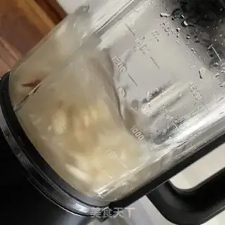 Make Red-tree almond milk step 5