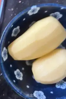 Make Frozen potatoes step 0