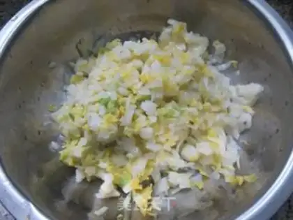 Make Big doll meat dumplings step 5