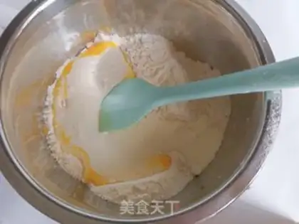 Make Pineapple cream scon step 5