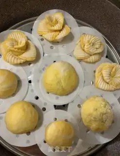 Make Double-coloured buns step 6