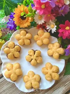 Make Flower bean buns step 11