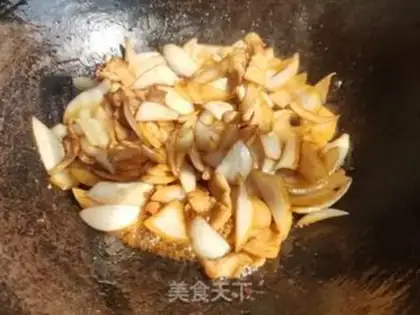 Make Five flowers and onions step 9