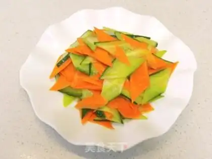 Make Cucumber makes carrots step 4