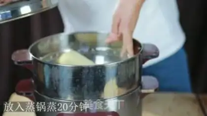 Make Homemade chicken rolls step 5