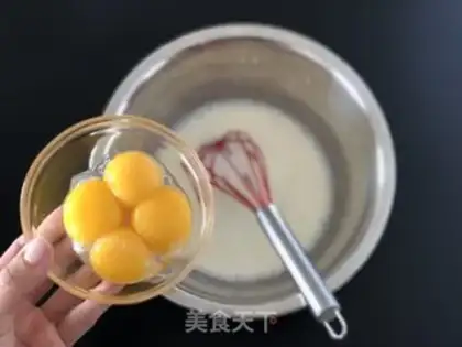 Make The pine cake step 0