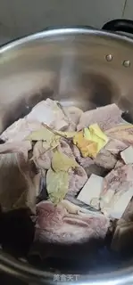 Make Cow ribs and radish step 3