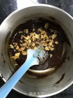 Make walnut brownie step 6