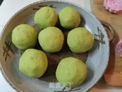 Make Bean mooncake step 4