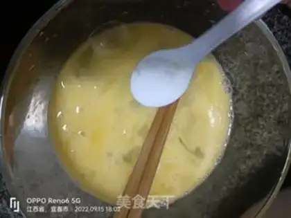 Make Steaming eggs step 1