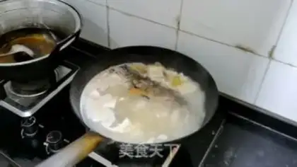 Make Carp tofu soup step 5