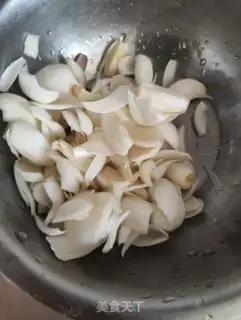 Make Lily chicken sugar step 1