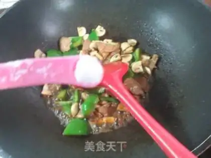 Make Spam mushrooms, tomato pepper step 7