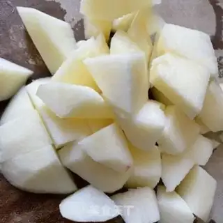 Make Charcoal yogurt apple step 1