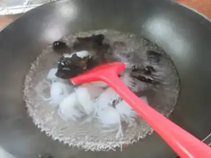 Make Black-moleved dolls with tacos step 3