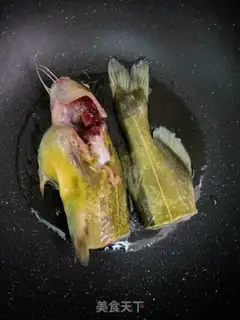 Make Tofu-cooked bony fish step 3