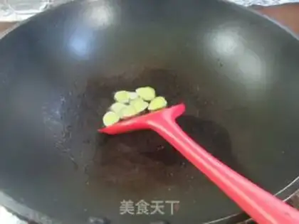 Make A live shrimp, a bovine frog step 2