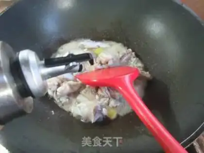 Make A live shrimp, a bovine frog step 3