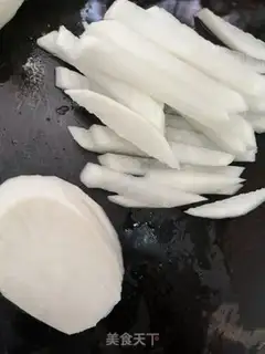 Make White radish, dry squid step 2